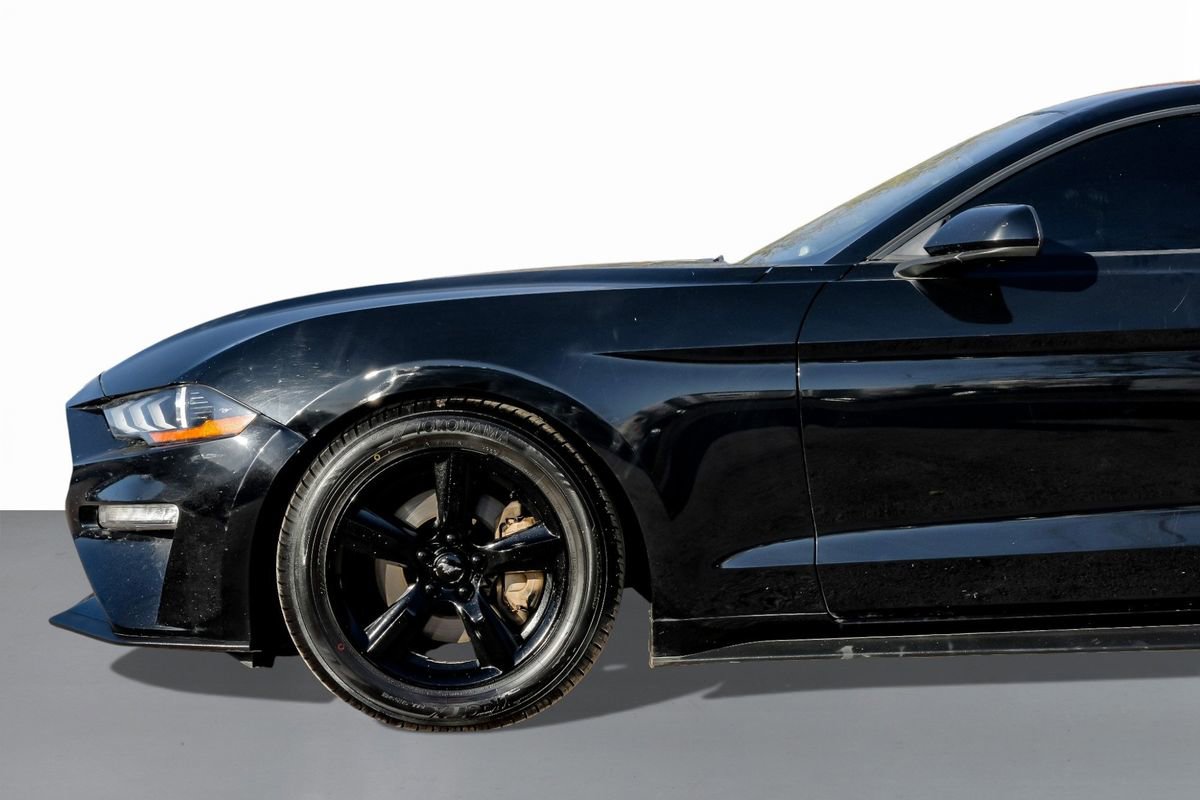 Used 2019 Ford Mustang Coupe image 10