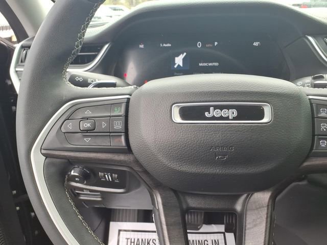 Certified 2023 Jeep Grand Cherokee Limited AWD/4WD image 29