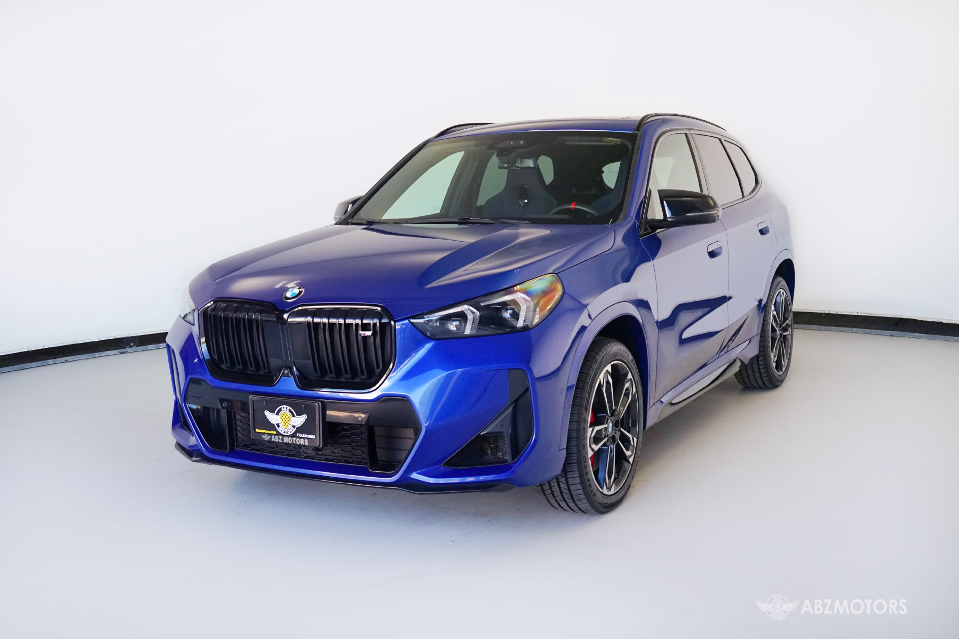 Used 2024 BMW X1 M35i w/ Premium Package AWD/4WD image 2