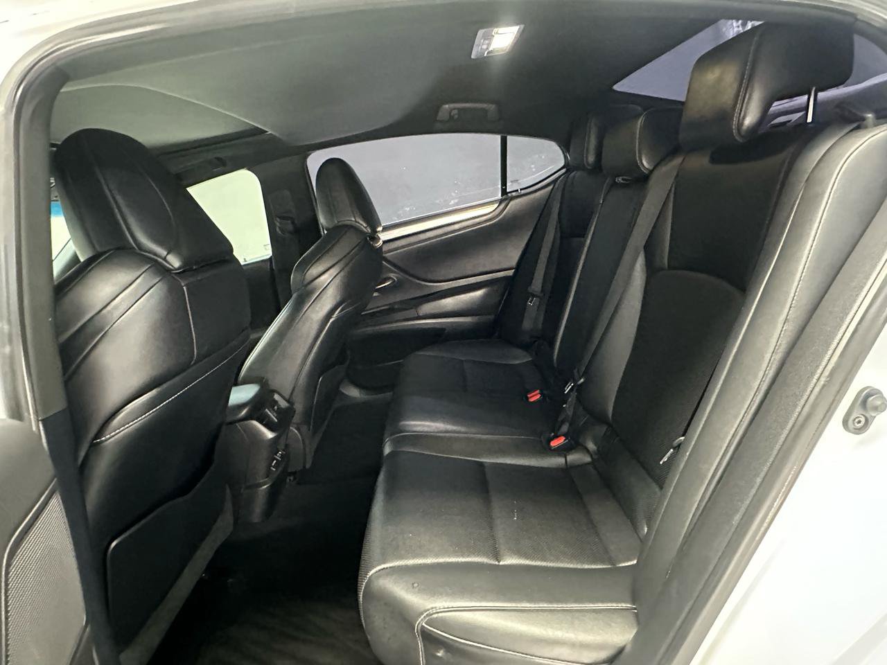 Used 2021 Lexus ES 350 F Sport w/ Accessory Package 2 FWD image 15