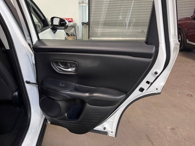 Used 2024 Honda HR-V LX image 15