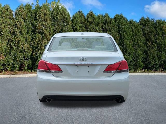 Used 2012 Toyota Avalon XLS FWD image 5