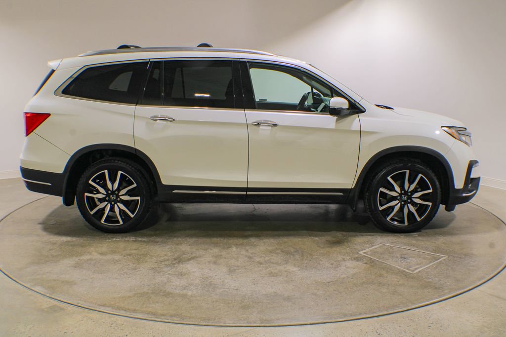Used 2019 Honda Pilot Touring image 6