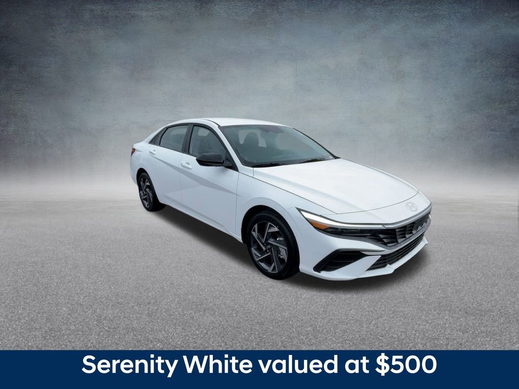 New 2025 Hyundai Elantra SEL image 2