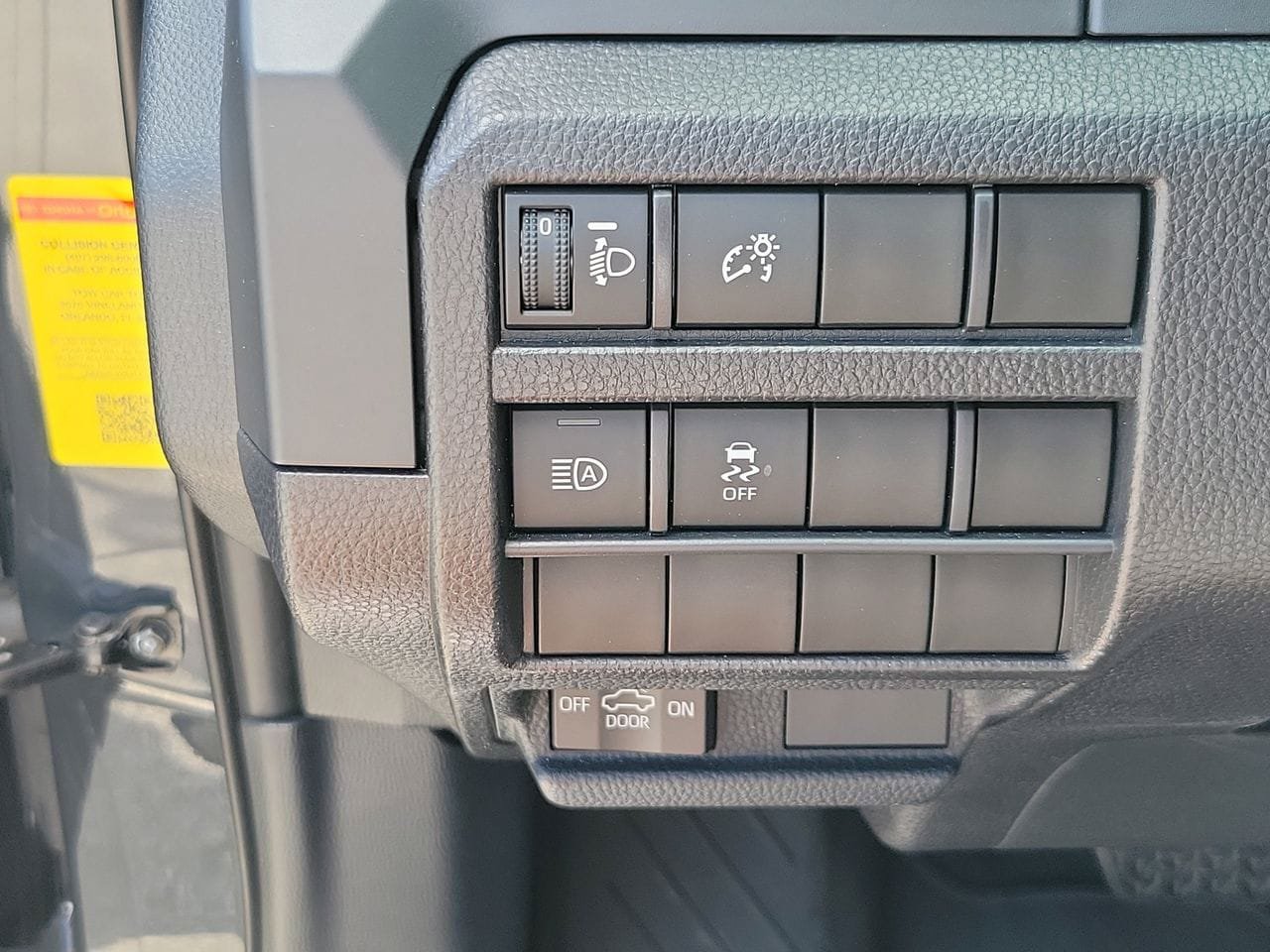 Used 2024 Toyota Tacoma SR RWD image 29