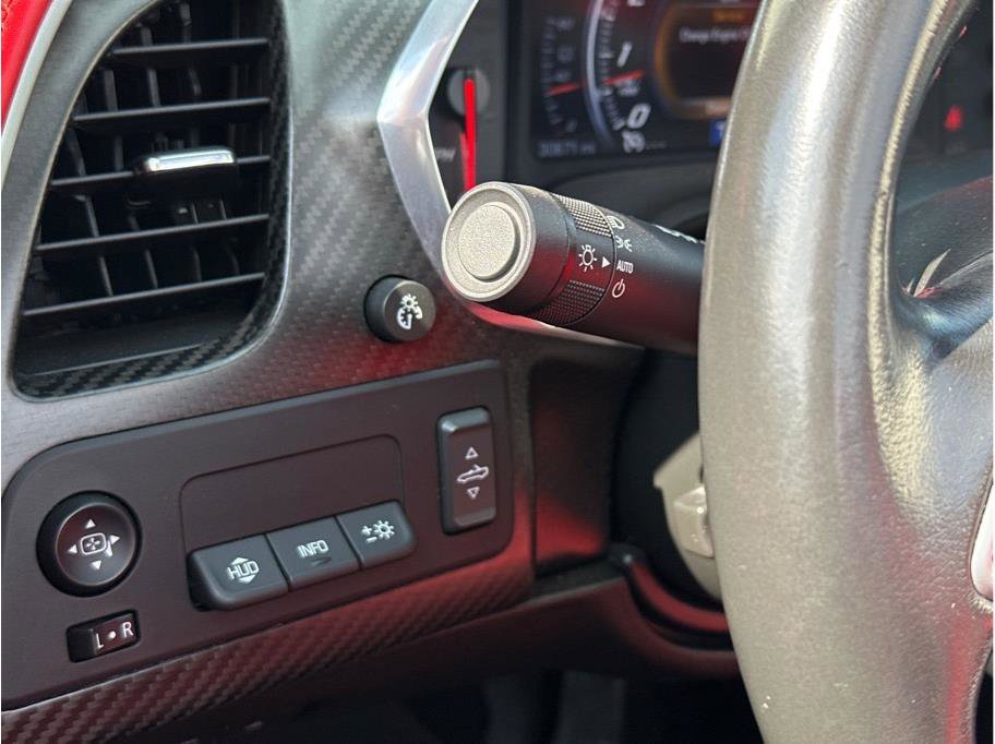 Used 2017 Chevrolet Corvette Z06 image 36