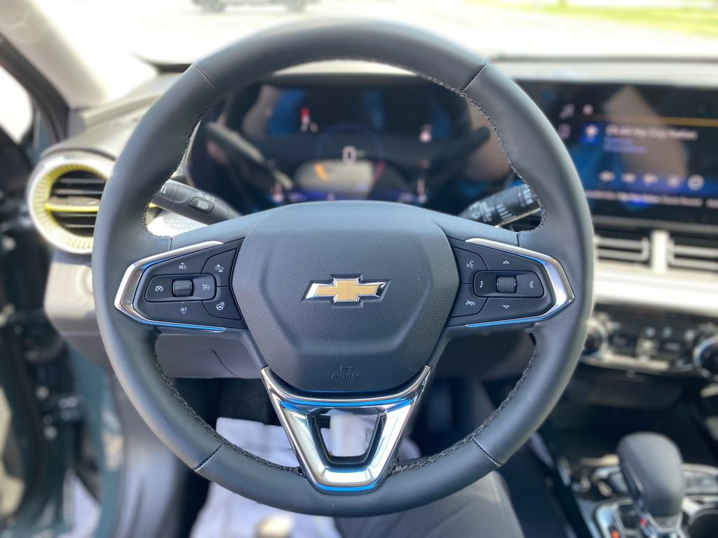 New 2026 Chevrolet Trax LT w/ Driver Confidence Package image 28