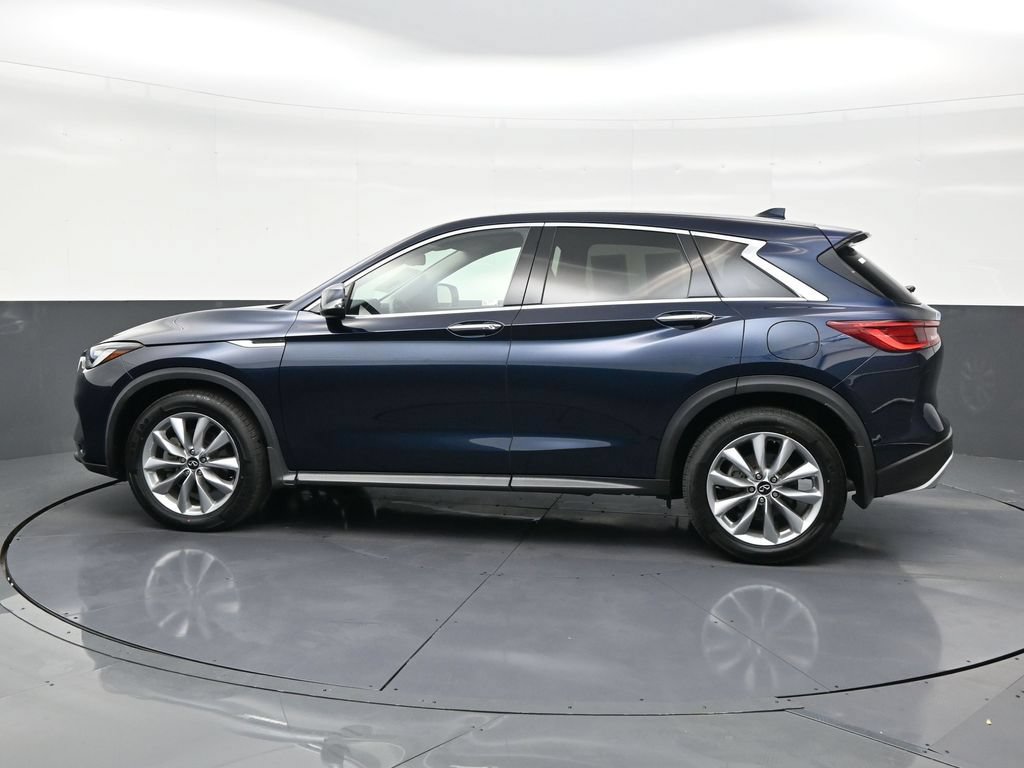 Used 2022 INFINITI QX50 Pure FWD image 2