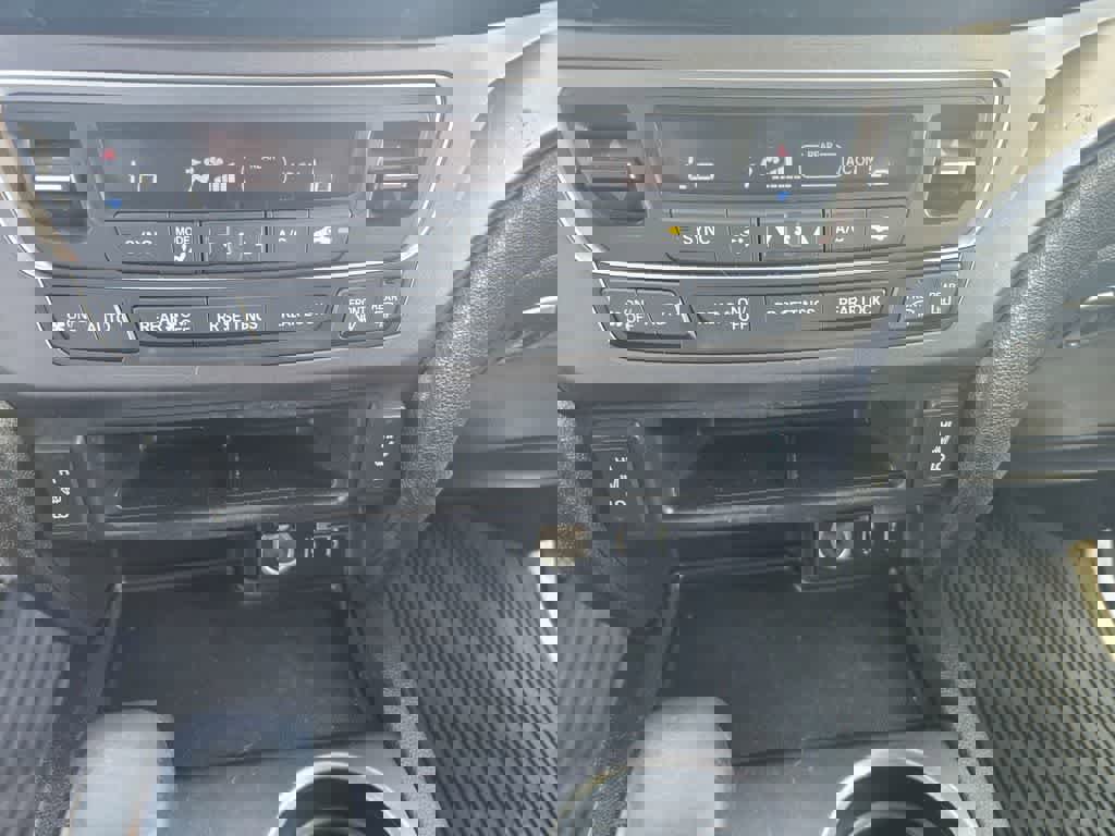 Used 2017 Honda Pilot EX-L image 16