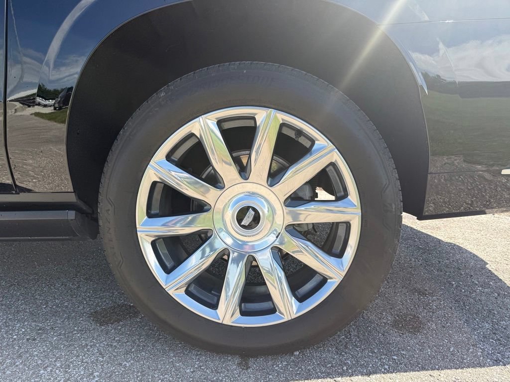 Certified 2024 Cadillac Escalade ESV Premium Luxury Platinum AWD/4WD image 15
