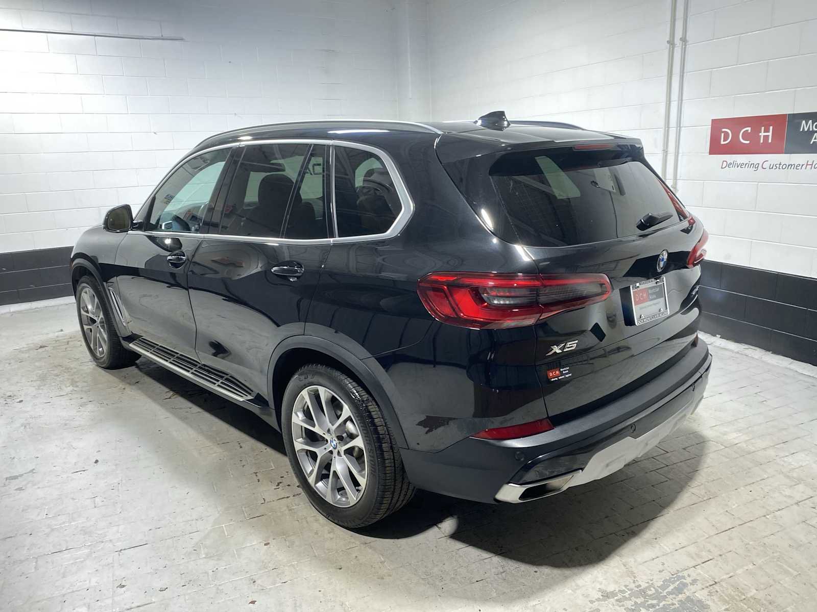 Used 2019 BMW X5 xDrive40i w/ Convenience Package image 4