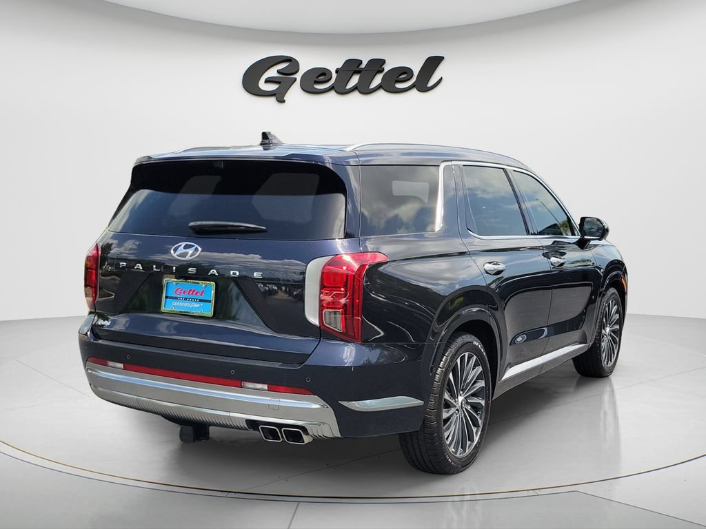Certified 2023 Hyundai Palisade Calligraphy FWD image 5