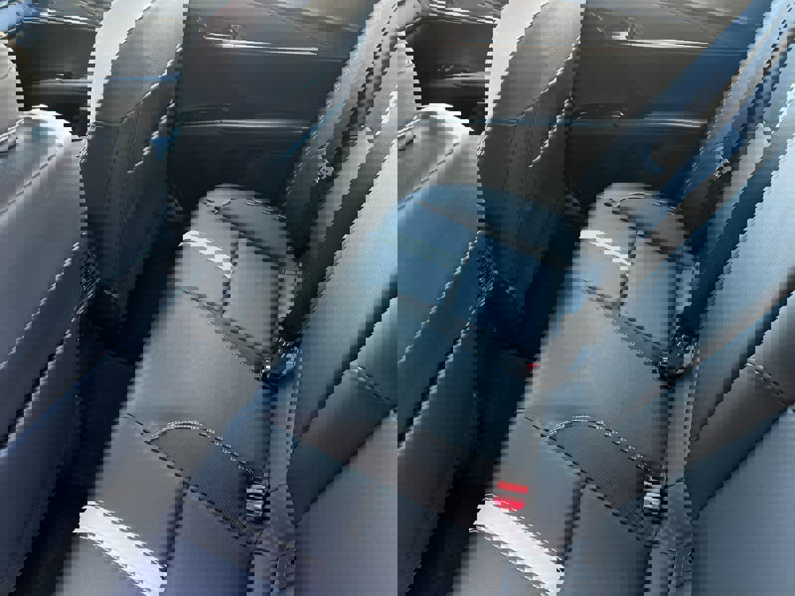 Used 2026 Toyota Camry SE image 5