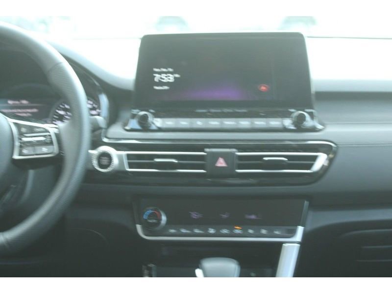 Used 2023 Kia Seltos SX AWD/4WD image 16