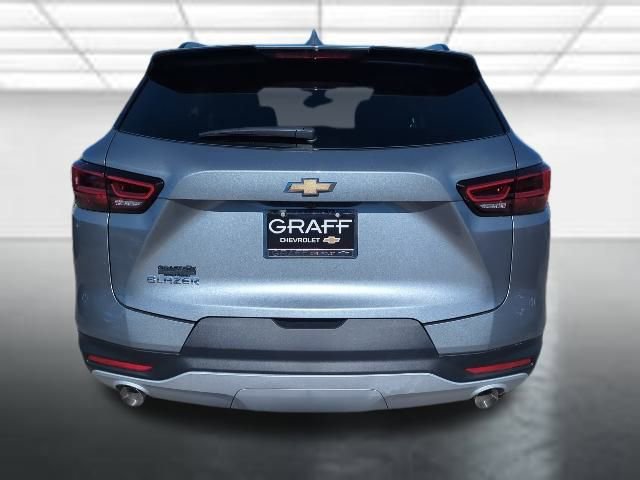 New 2025 Chevrolet Blazer LT w/ Convenience Package image 28