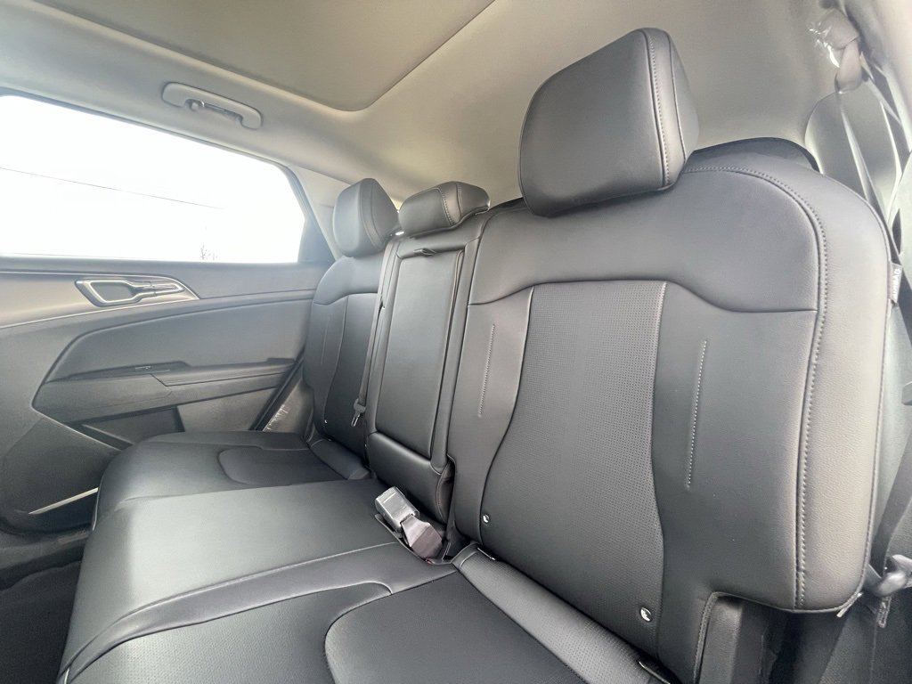 New 2026 Kia Sportage EX image 26