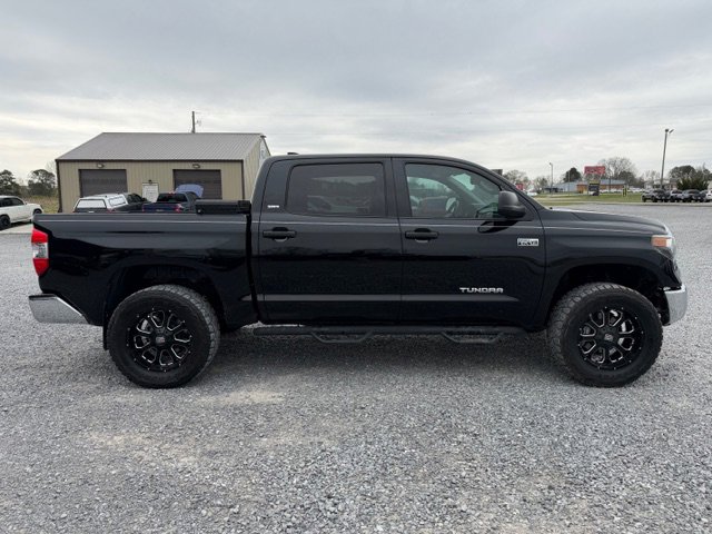 Used 2020 Toyota Tundra SR5 w/ SR5 Upgrade Package image 5