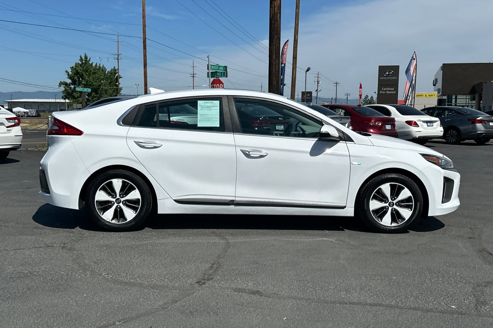 Used 2019 Hyundai Ioniq Limited w/ Ultimate Package 02 FWD image 3