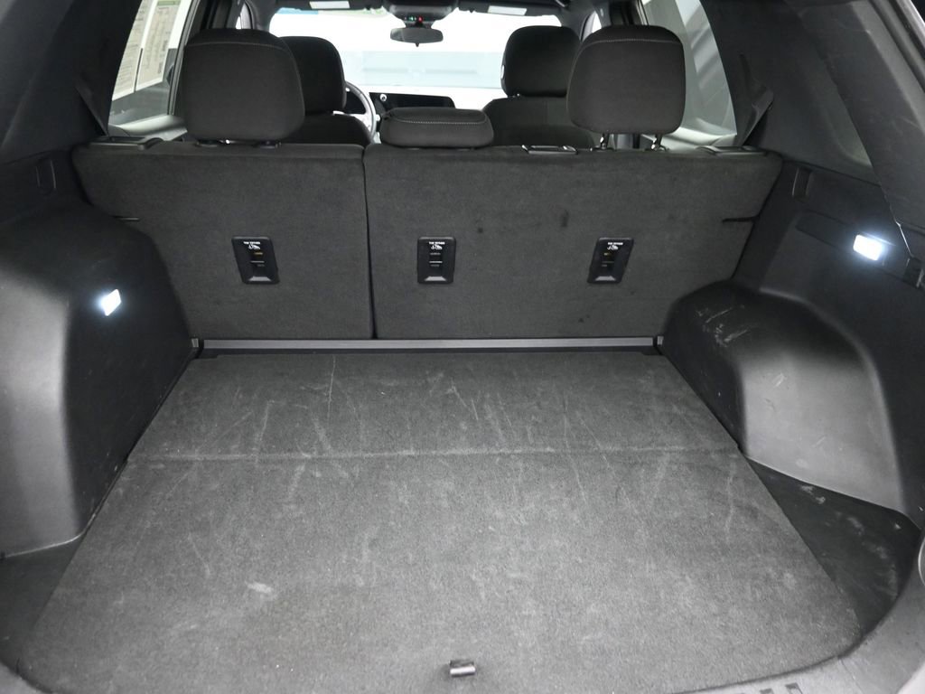 Used 2025 Chevrolet Equinox LT AWD/4WD image 9