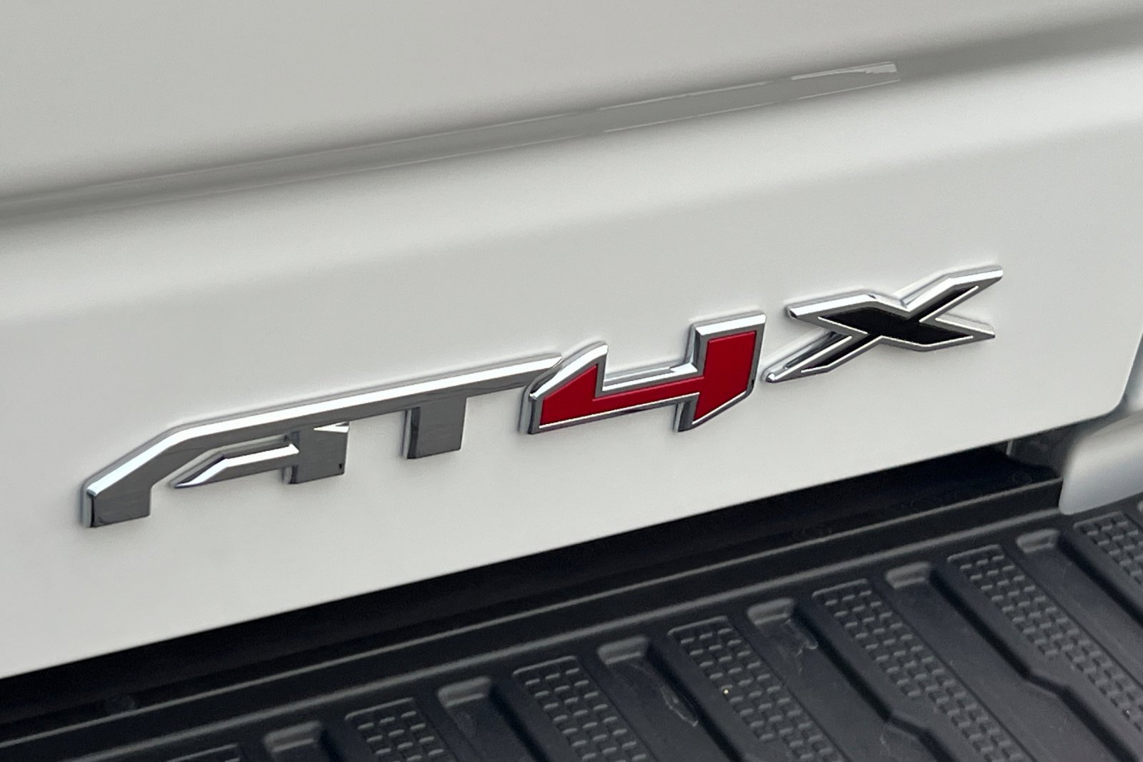 New 2026 GMC Sierra 1500 AT4X image 7