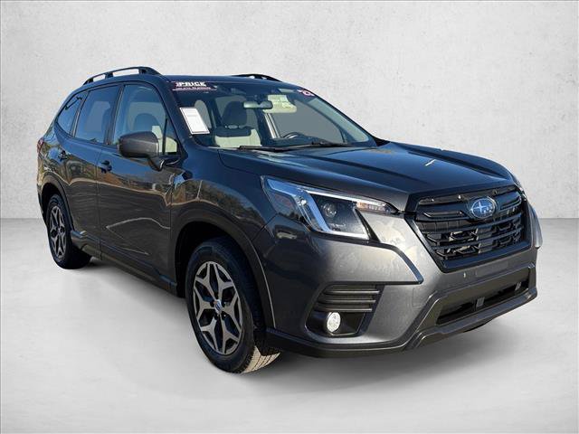 Used 2023 Subaru Forester Premium AWD/4WD image 3