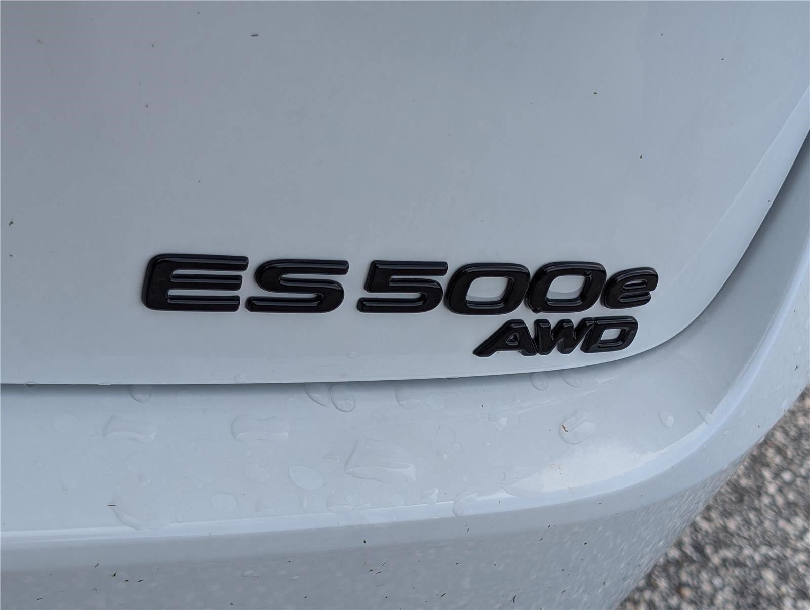 New 2026 Lexus ES 500e w/ Convenience Package AWD/4WD image 5