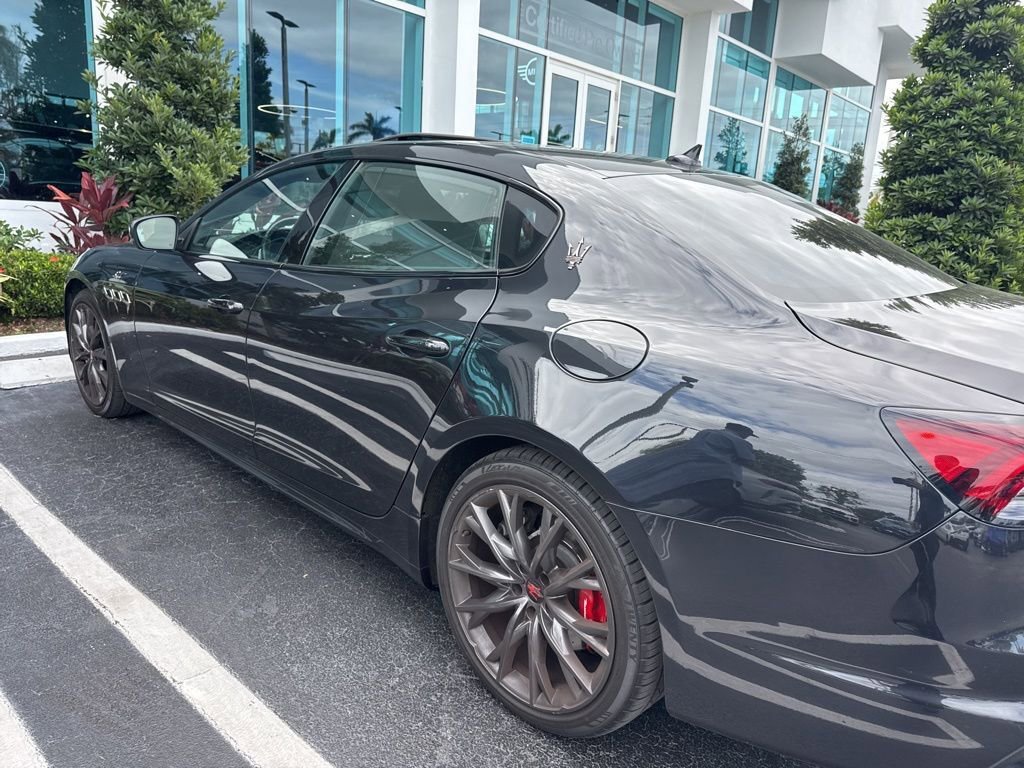 Used 2022 Maserati Quattroporte GT image 10