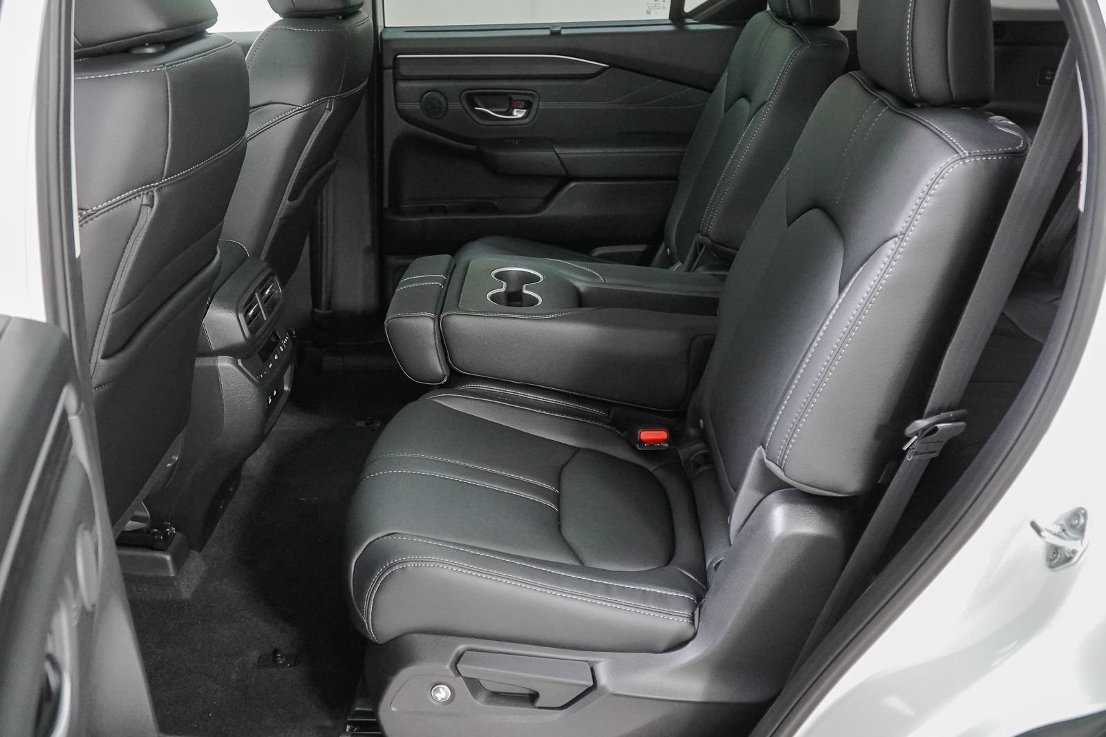 New 2026 Honda Pilot Touring image 45