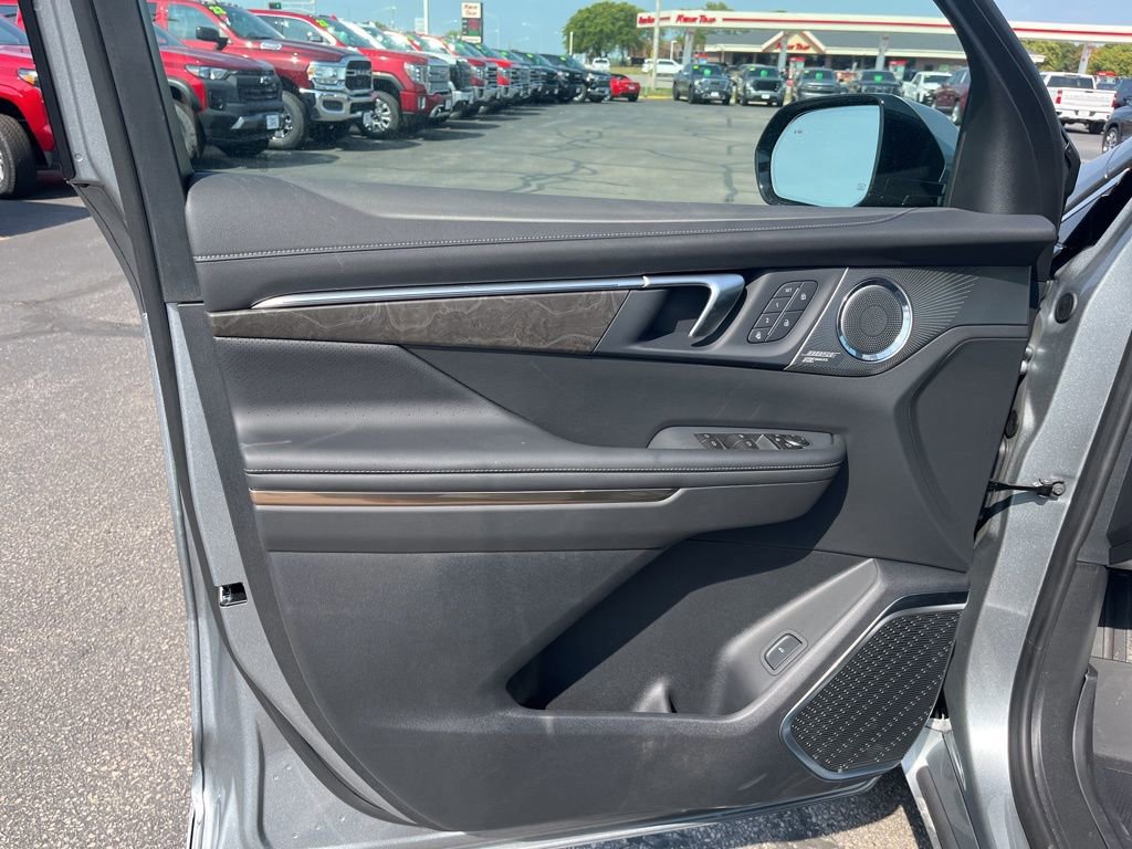 New 2026 Buick Enclave Avenir w/ Super Cruise Package image 24