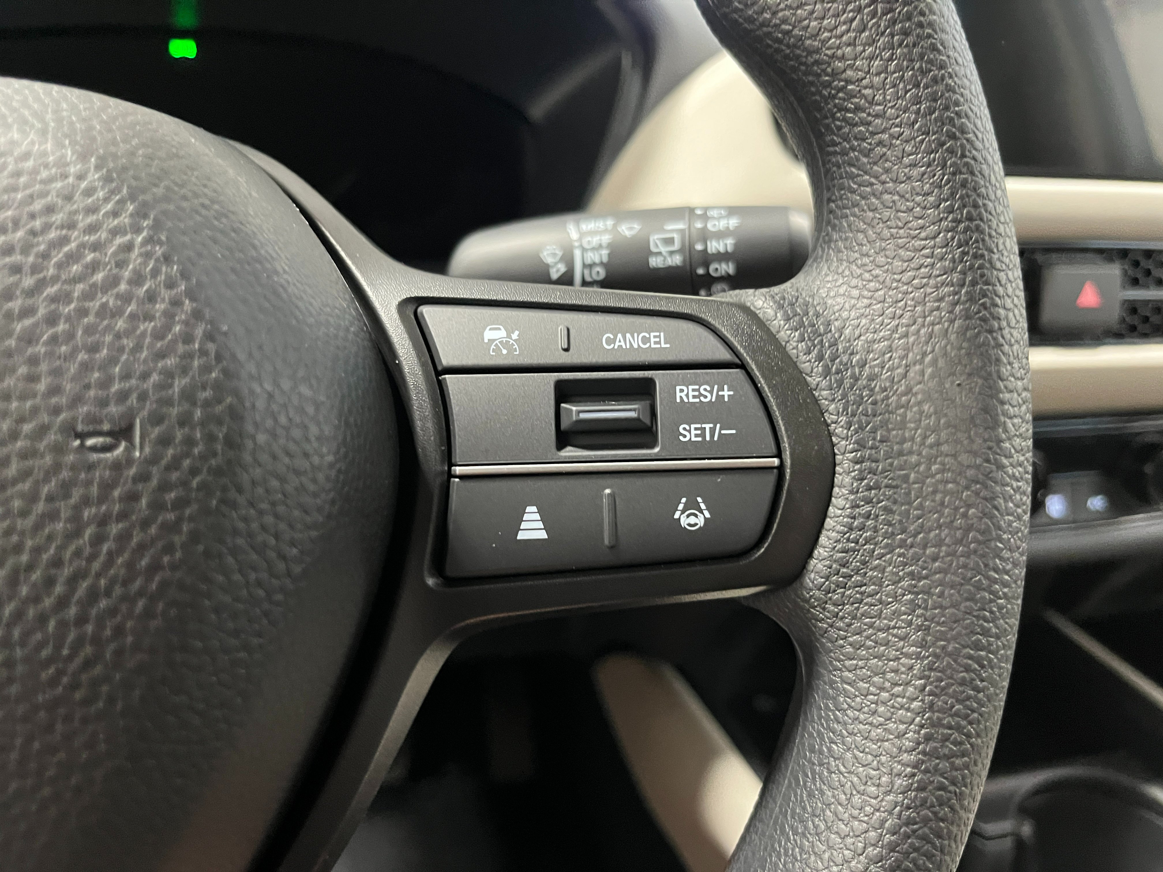 New 2027 Honda HR-V LX image 14