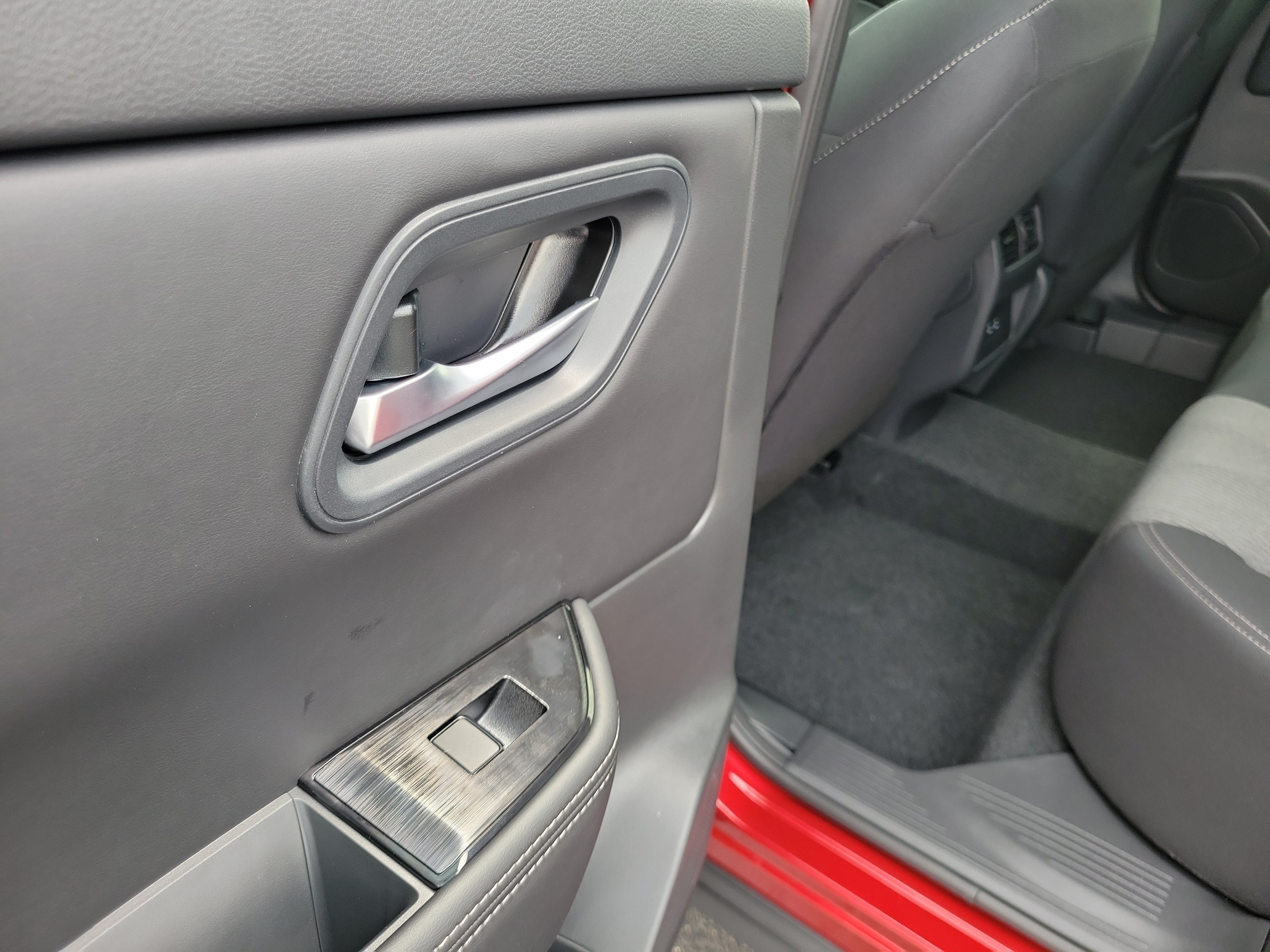 New 2026 Nissan Rogue SV w/ Cold Weather Package AWD/4WD image 13