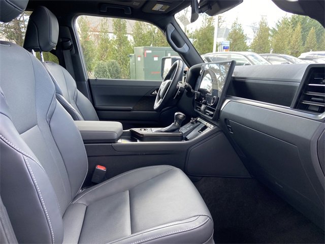 Used 2024 Lexus GX 550 image 29
