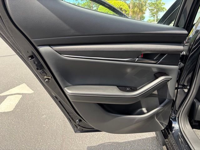 New 2026 MAZDA MAZDA3 2.5 S Hatchback w/ Premium Pkg FWD image 8