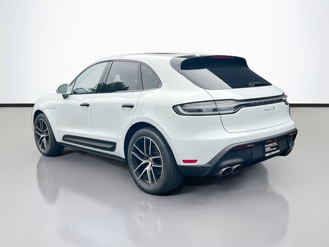 Certified 2023 Porsche Macan S AWD/4WD image 3