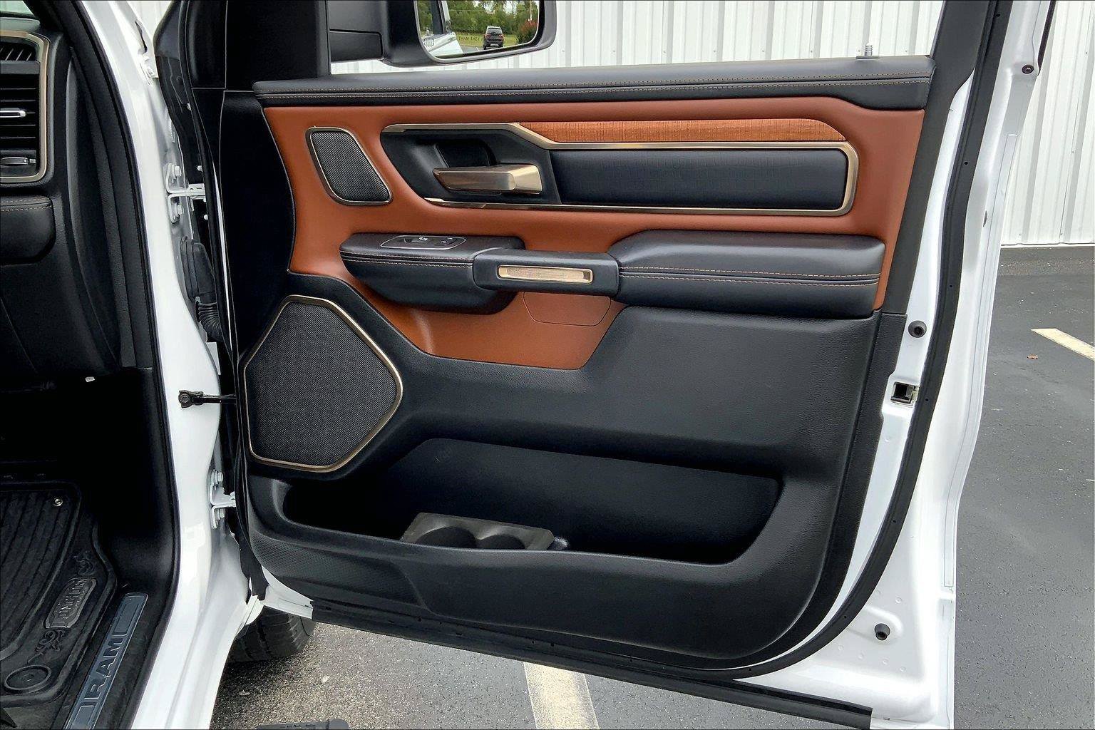 Used 2022 RAM 1500 Limited AWD/4WD image 22