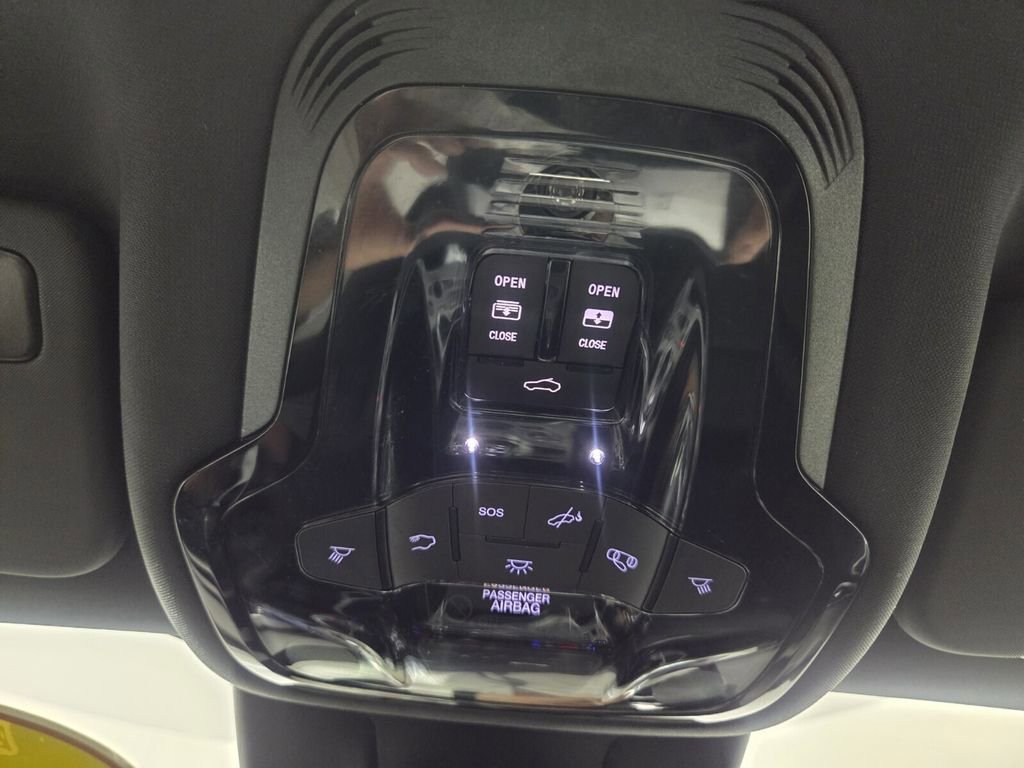 Used 2024 Alfa Romeo Giulia Ti w/ Active Assist Plus Package image 16