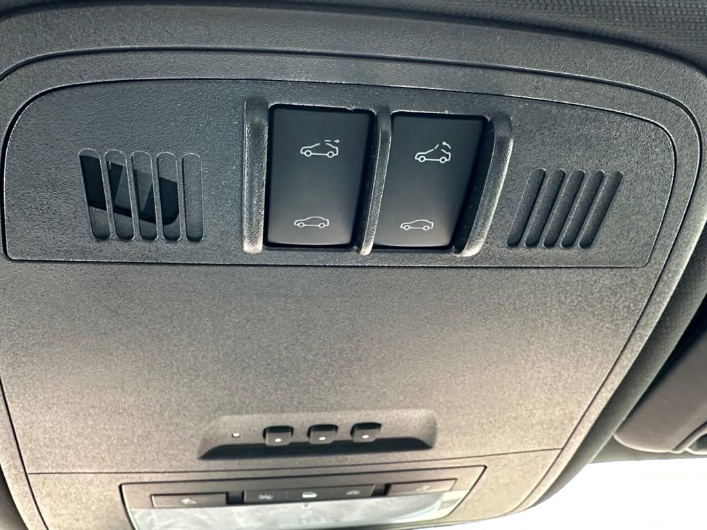 Used 2015 Buick Regal Premium w/ Experience Buick Package image 18