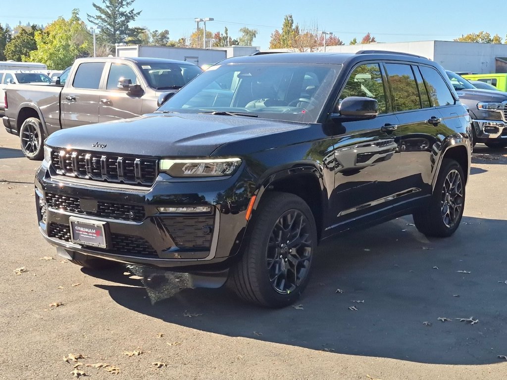 New 2027 Jeep Grand Cherokee Summit AWD/4WD image 3
