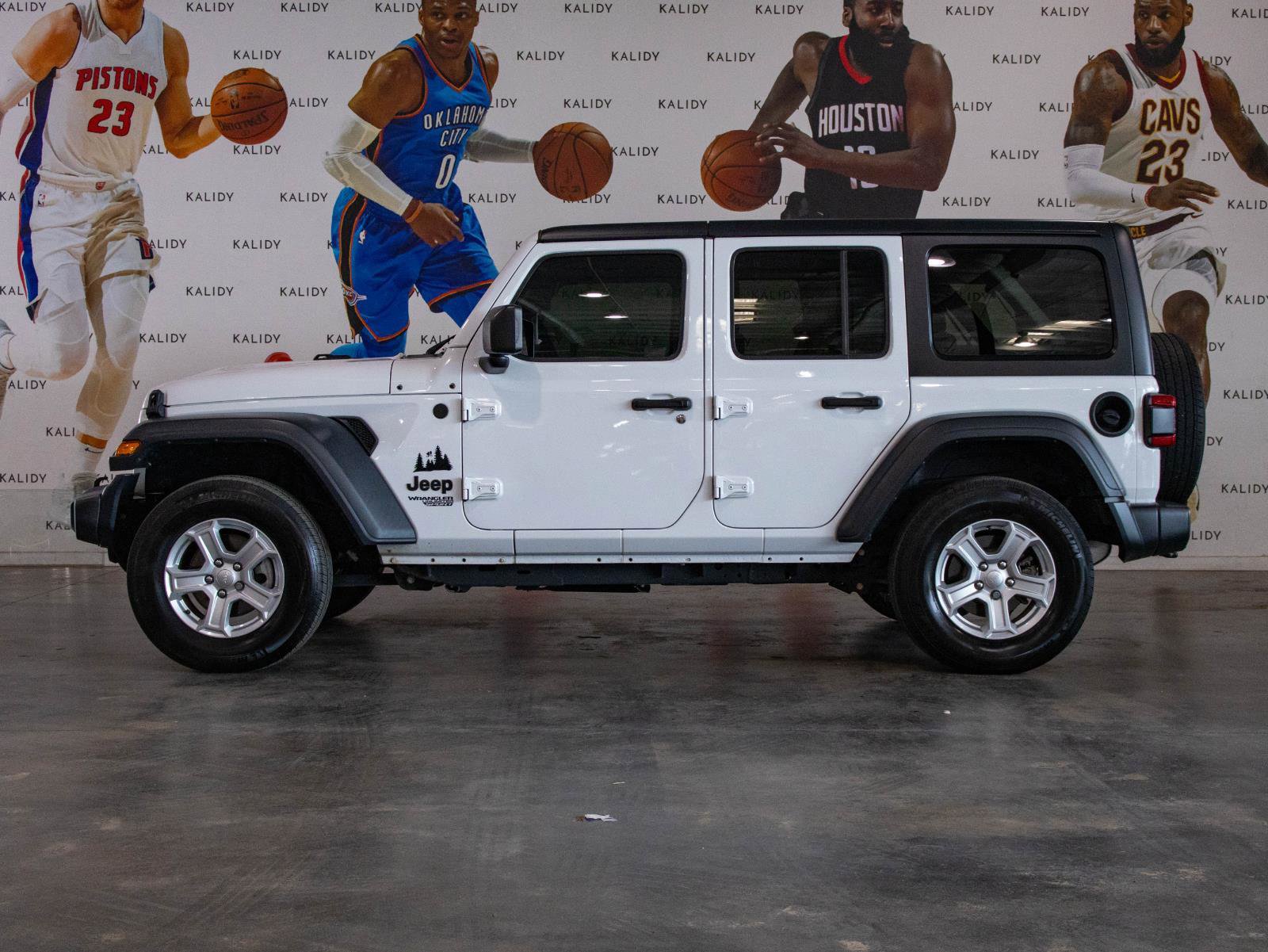 Used 2020 Jeep Wrangler Unlimited Sport S image 16