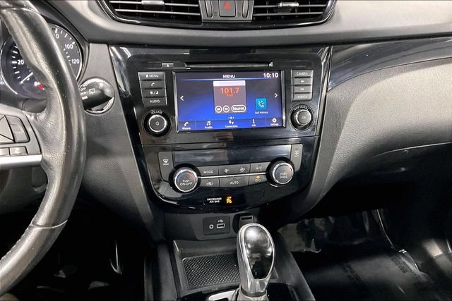 Used 2019 Nissan Rogue Sport SV w/ All-Weather Package AWD/4WD image 4