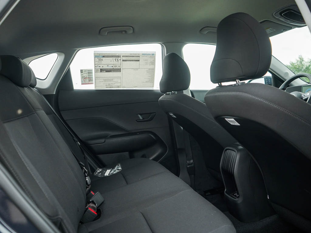 New 2027 Hyundai Kona SE AWD/4WD image 12