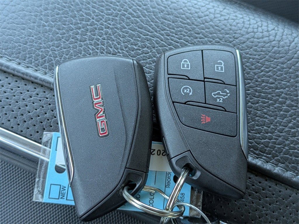 Used 2022 GMC Sierra 1500 Denali image 32