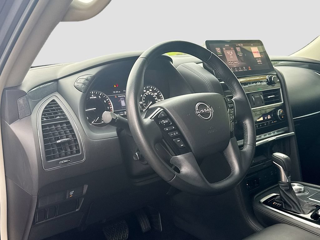 Certified 2022 Nissan Armada SV w/ Cargo Package AWD/4WD image 20