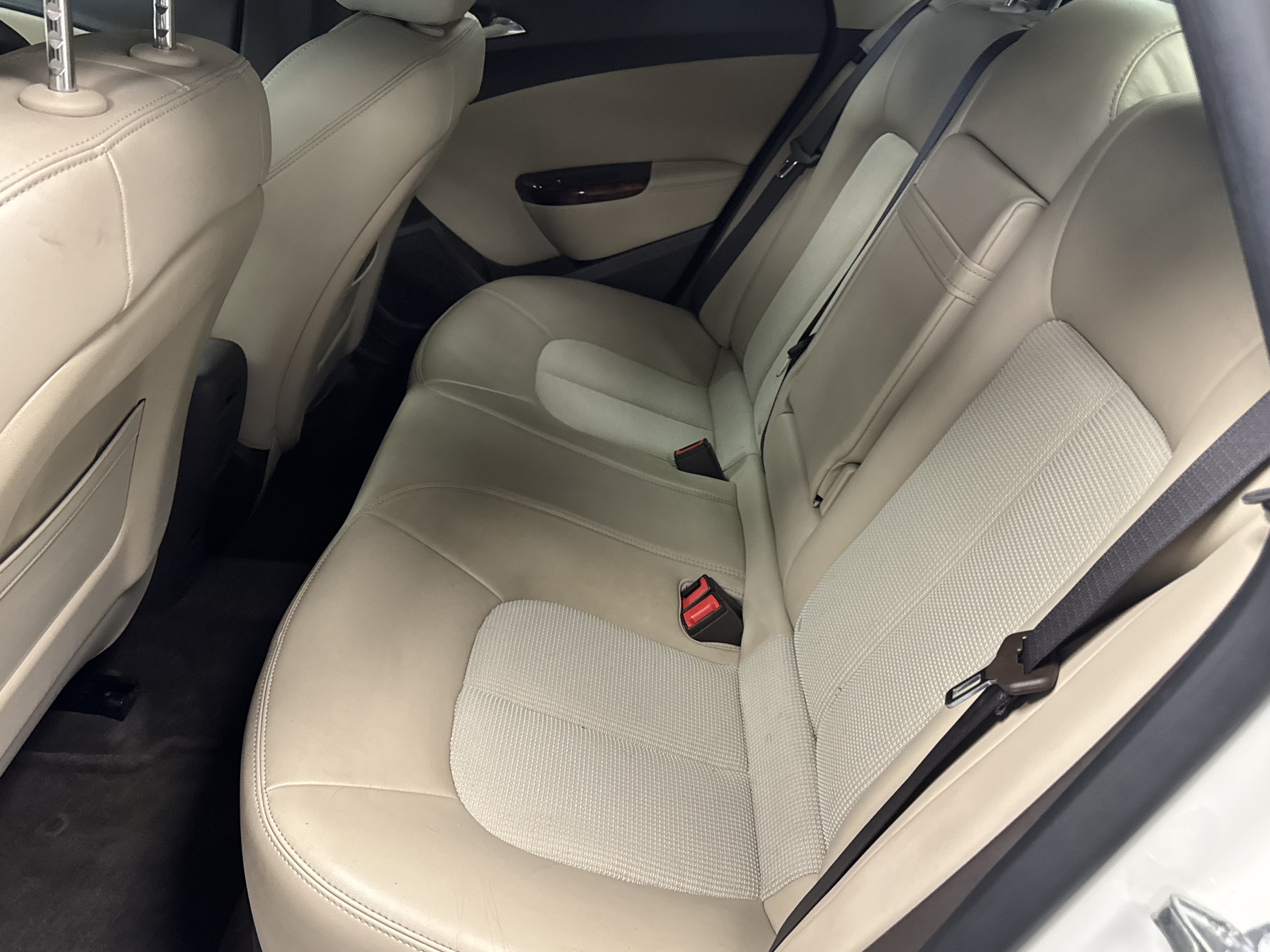 Used 2013 Buick Verano FWD image 14