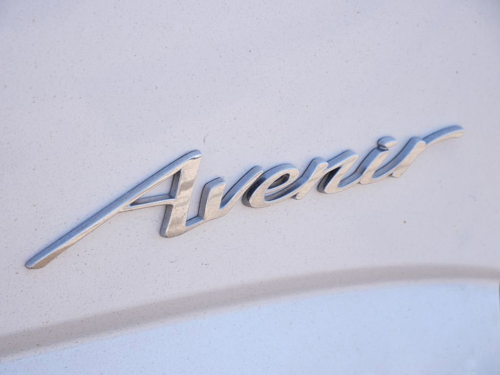 Used 2022 Buick Enclave Avenir w/ Avenir Technology Package image 24