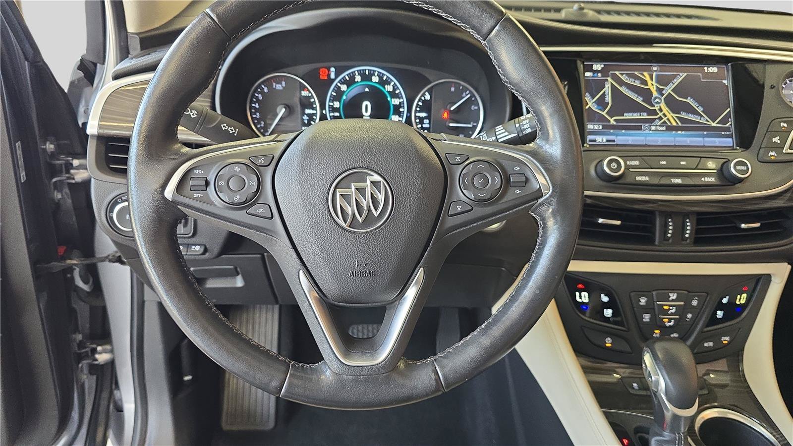 Used 2020 Buick Envision Premium w/ Driver Confidence Package AWD/4WD image 25