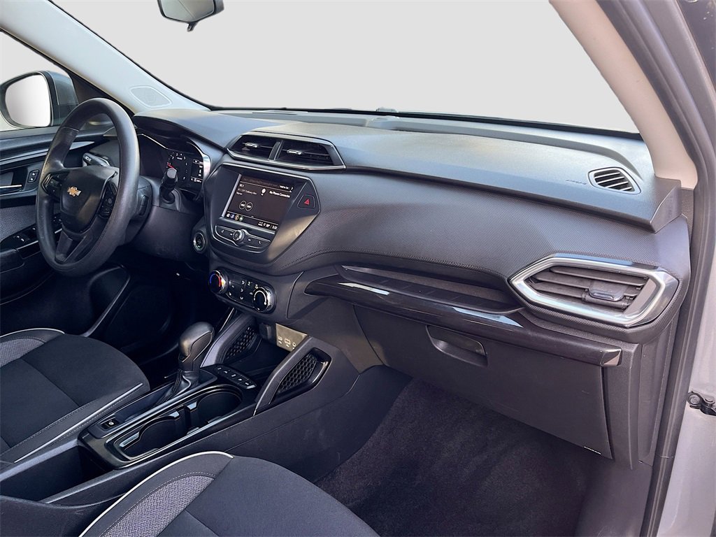 Used 2023 Chevrolet TrailBlazer LT image 27