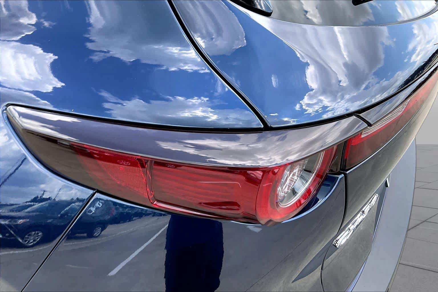 Used 2021 MAZDA CX-30 FWD 2.5 S w/ Select Package image 27