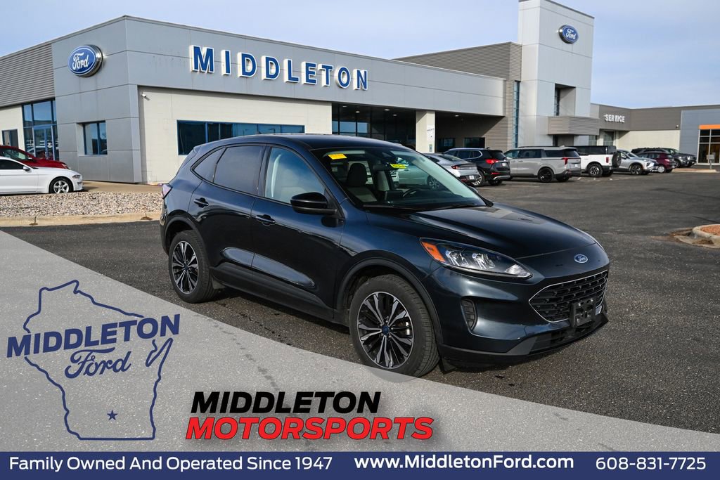 Certified 2022 Ford Escape SE w/ SE Sport Appearance Package AWD/4WD image 1