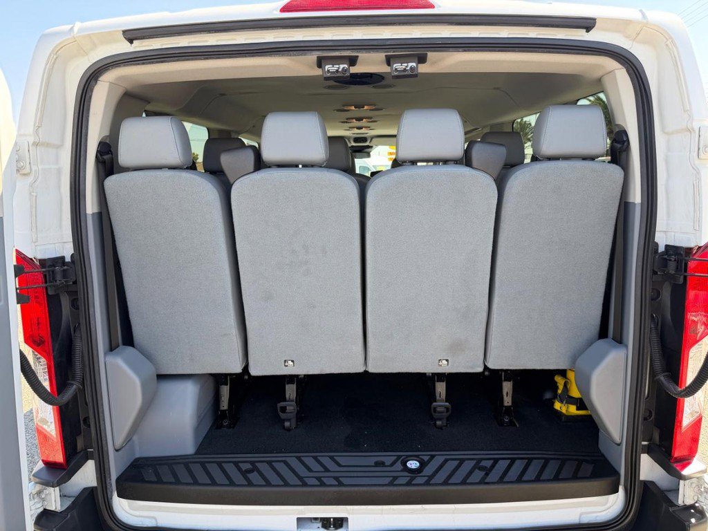 Used 2016 Ford Transit 350 XL image 38